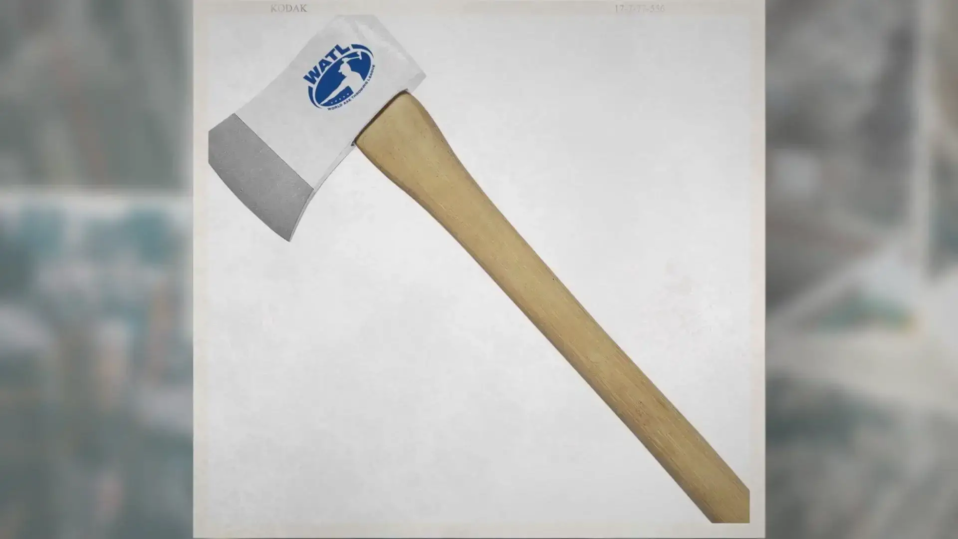 'Video thumbnail for 7 Best Throwing Axes and Hatchets + Buying Guide [2022 Tried & Tested]'