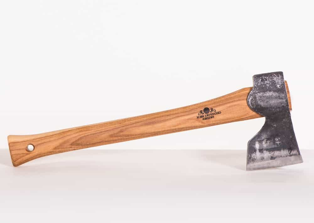 Axes for Artisans: Best Choices for Carpenters and Riggers