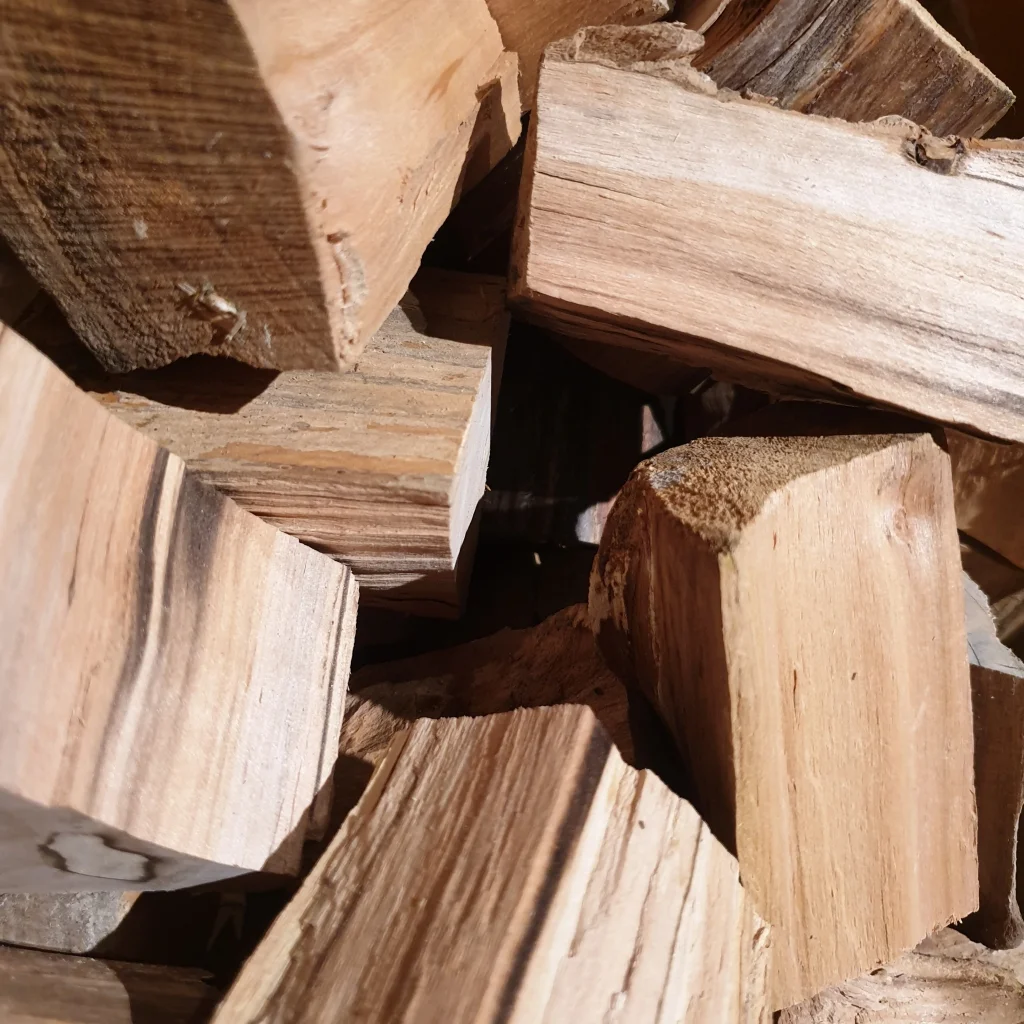 apple firewood