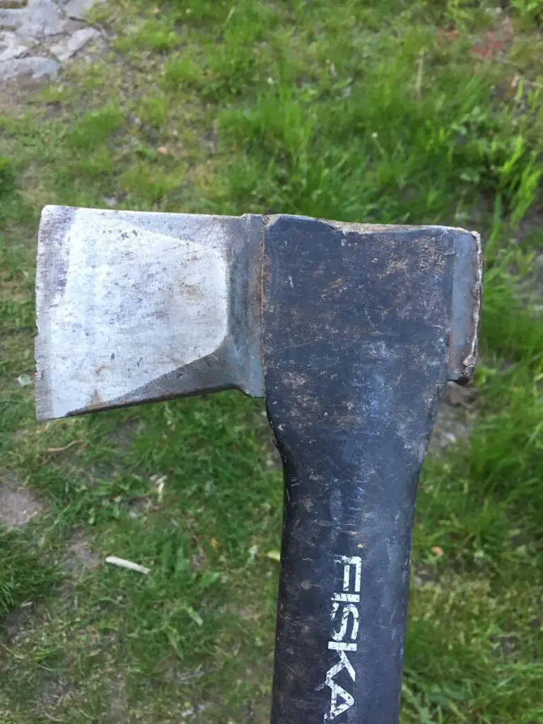 3 year old Fiskars Isocore Maul Head