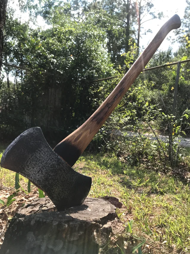 swamper's axe