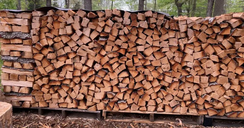 cord of red oak firewood