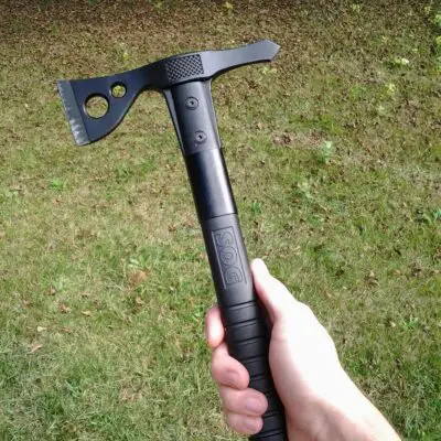 What Is a Tomahawk? Design Features and Uses