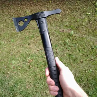 What Is a Tomahawk? Design Features and Uses 14 What Is a Tomahawk? Design Features and Uses
